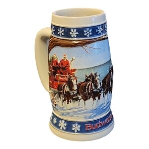 1995 Budweiser Holiday Stein "Lighting the Way Home" Clydesdales Collectible